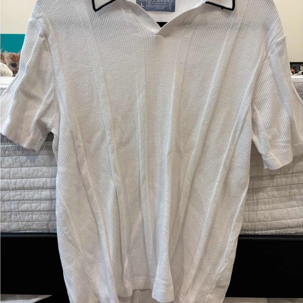 Free Planet White Sweater Material Polo